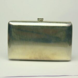 Clutch Prata com detalhes